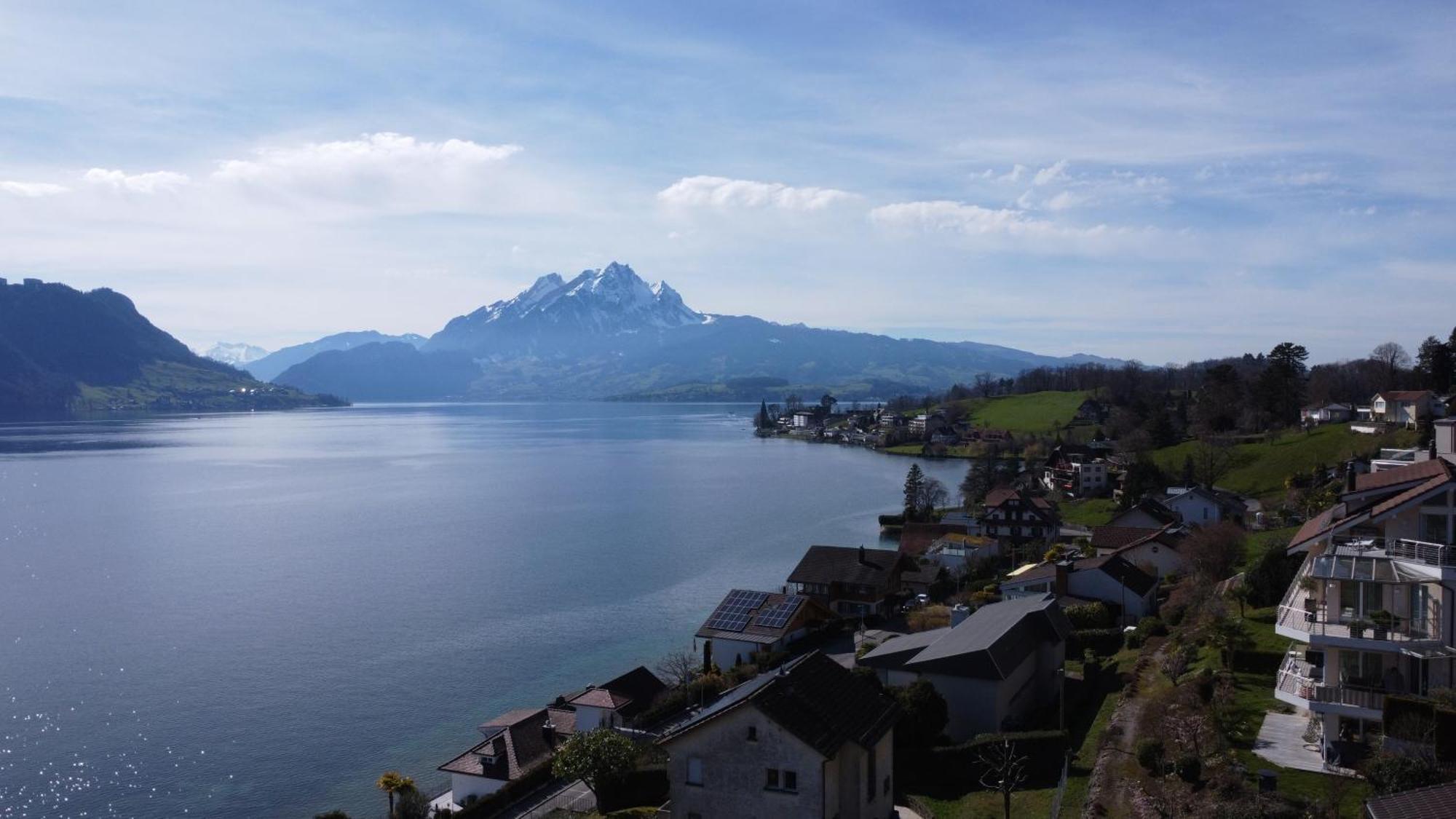 Swiss Paradise 韦吉斯 外观 照片