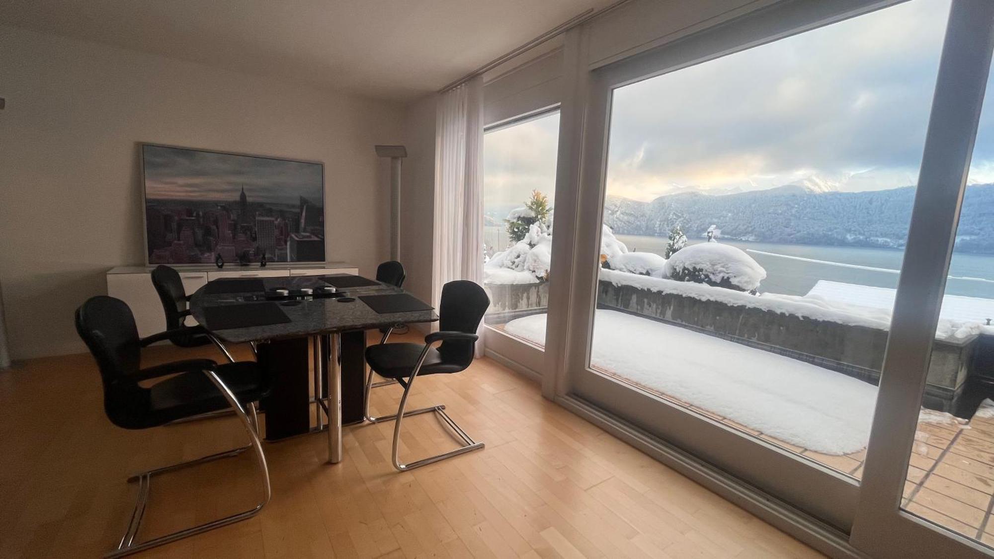 Swiss Paradise 韦吉斯 外观 照片