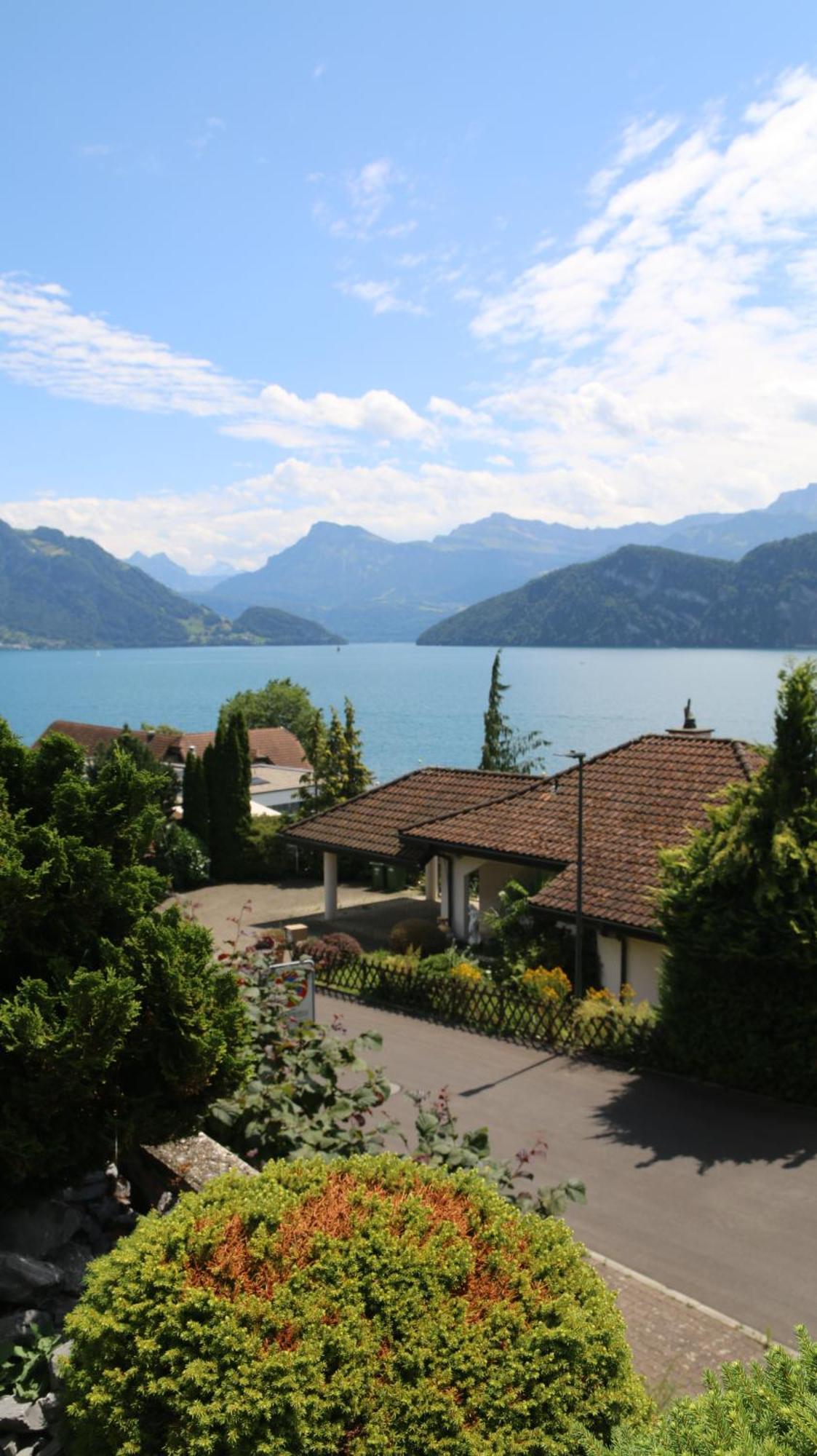 Swiss Paradise 韦吉斯 外观 照片